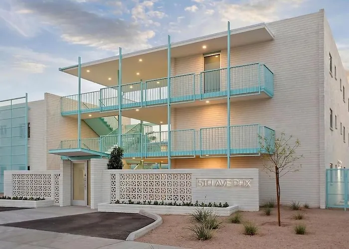 Efficient Design Concept - Walk Roosevelt Row. Apartment