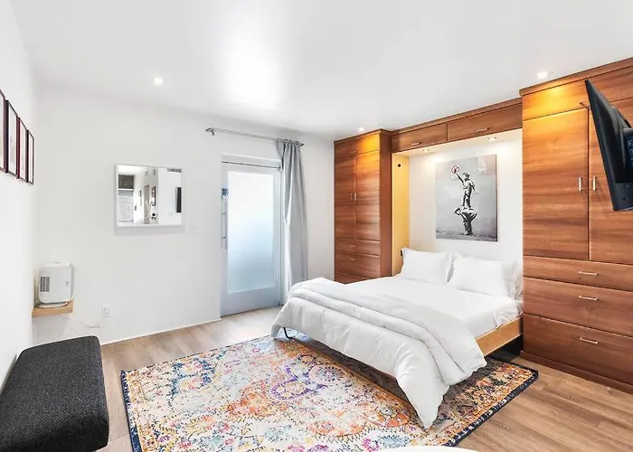 Apartment Efficient Design Concept - Walk Roosevelt Row. Phoenix